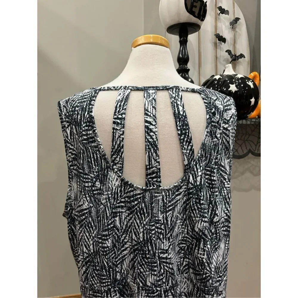 Reef 3X tropical print Navy white athletic dress